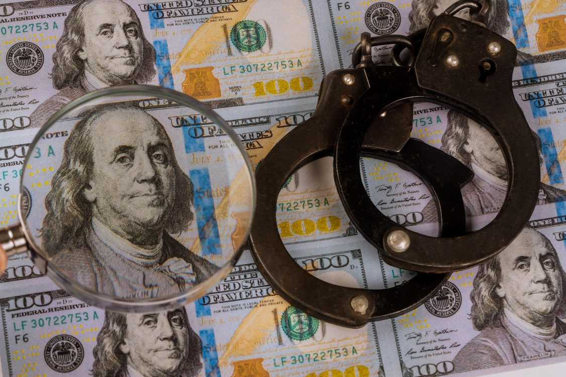 What Sets Tampa Cash Bail Bonds Apart From Other Payment Options