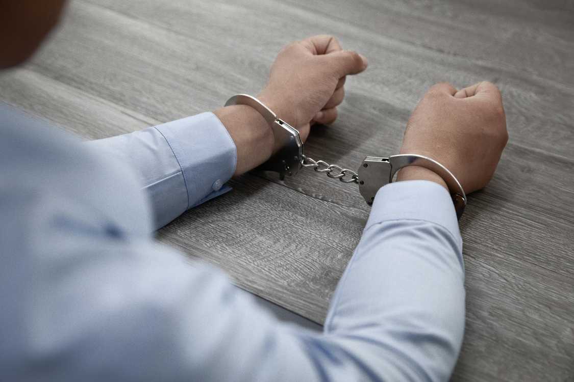 How Tampa Bail Bond Agents Help Families Through Hard Times